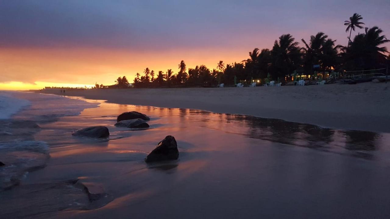 Pousada Luar Da Praia Имбассаи Экстерьер фото